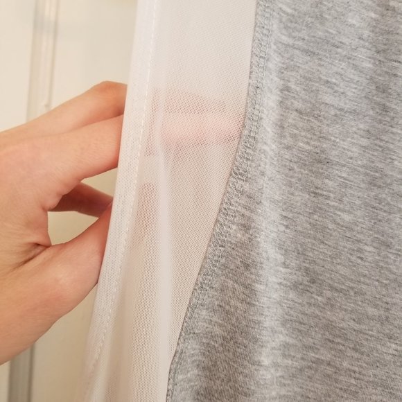 COPY - Ivanka Trump Women's Sleeveless Top size Small - Picture 4 of 9